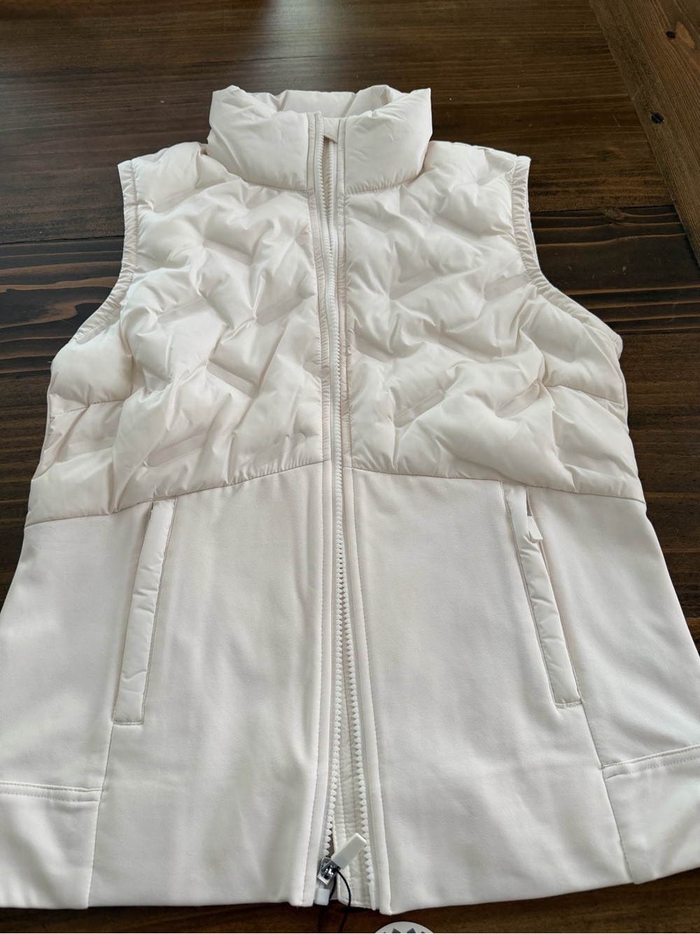 CALIA by Carrie Underwood Light Cream Quilted Puffer Vest